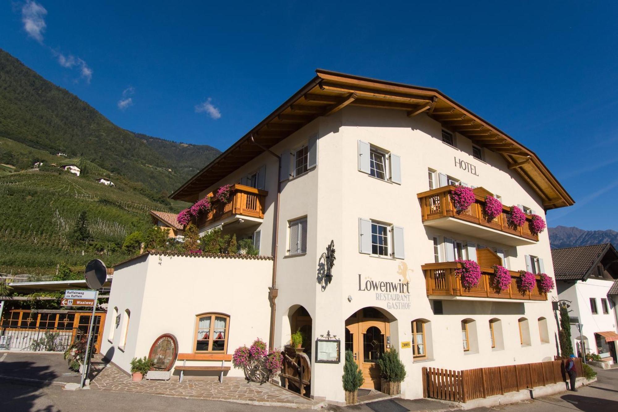 Hotel Loewenwirt Tscherms Dış mekan fotoğraf