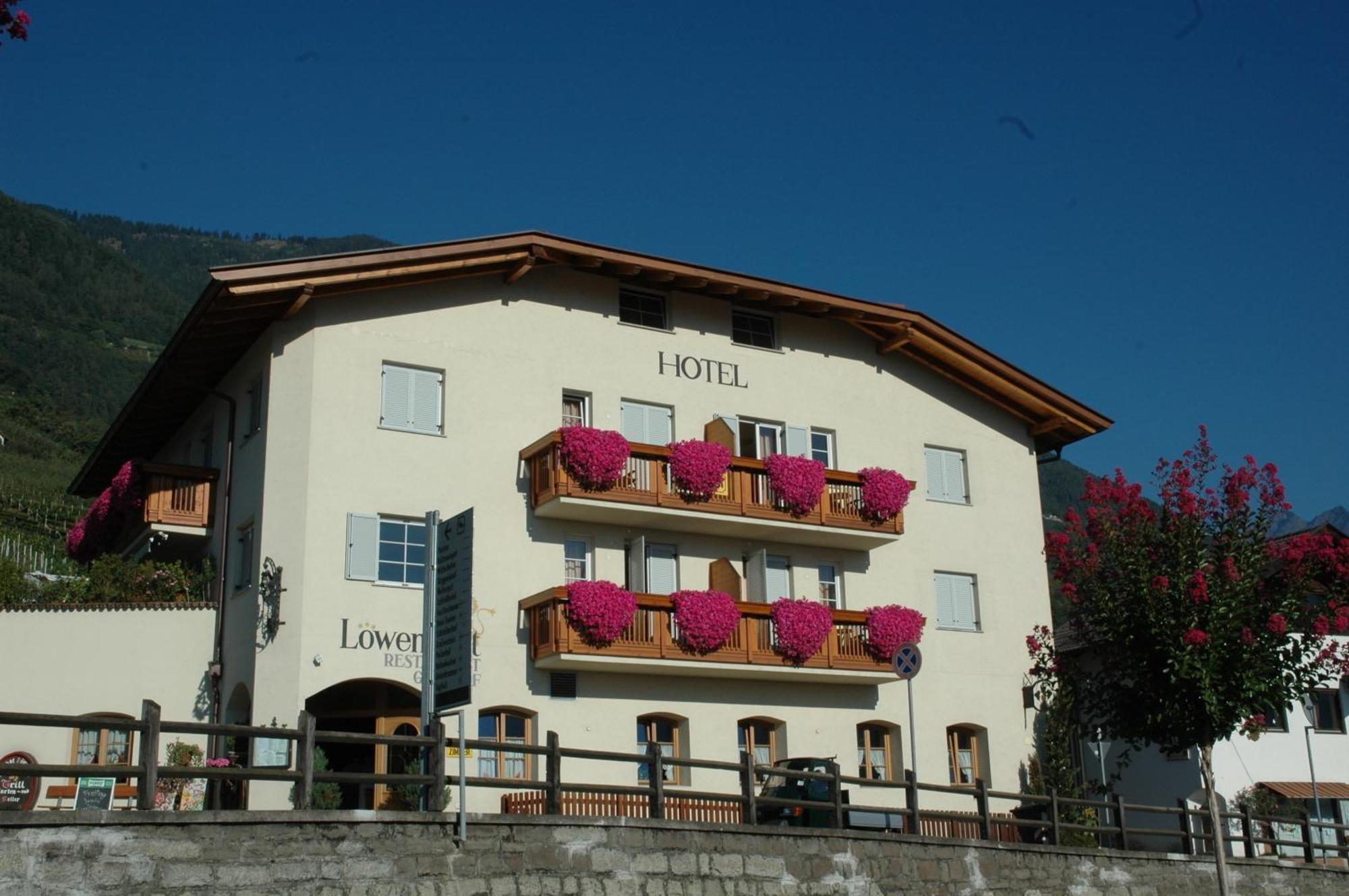 Hotel Loewenwirt Tscherms Dış mekan fotoğraf