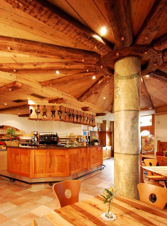 Hotel Loewenwirt Tscherms Dış mekan fotoğraf